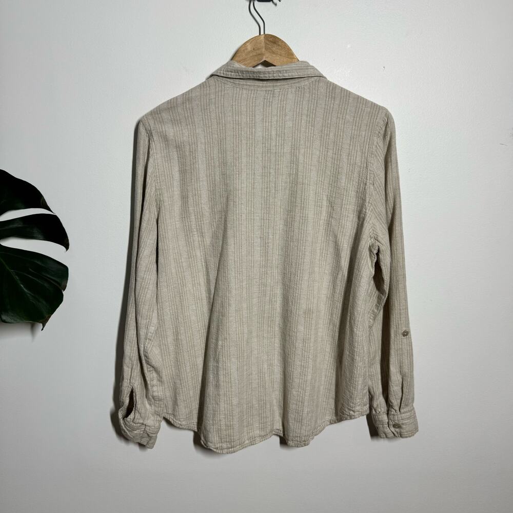 Orvis Button Up Linen Shirt Women L Tan Beige Long Sleeve Coastal Minimal Modest - Picture 2 of 10